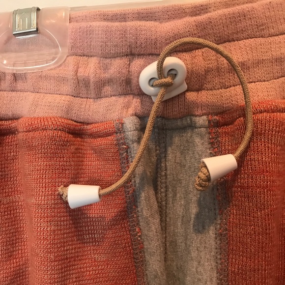 Color-Block Joggers - Picture 3 of 7